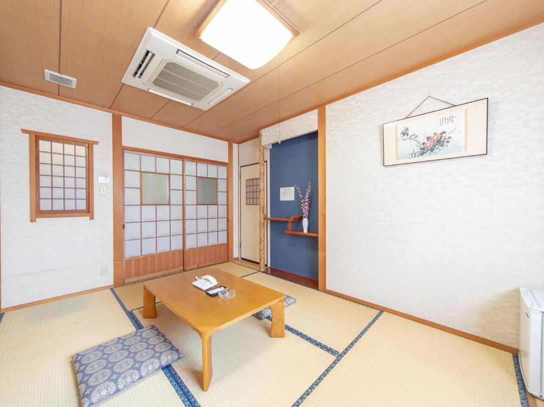 Tabist Annex Matsumi Hotel Beppu Quarto foto